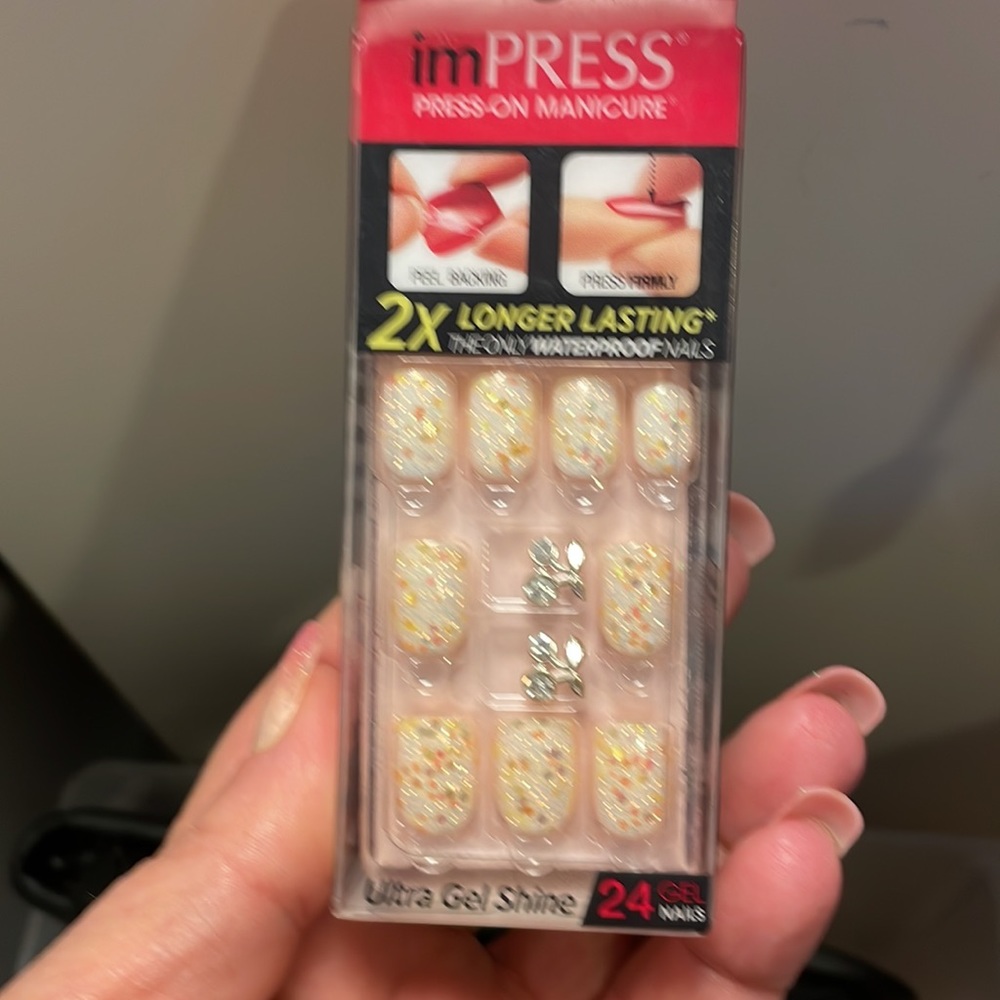 imPRESS Nails - Picture 2 of 7